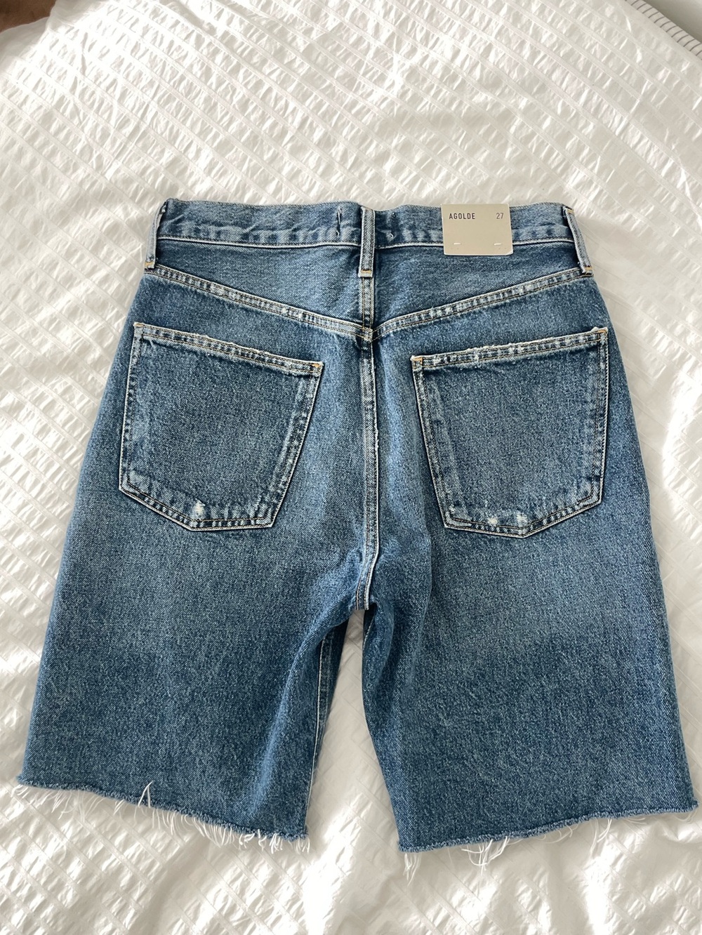 NEW AGOLDE 90's Mid Rise Loose Fit Long Jean Shorts 27 Baggy Jorts - Picture 3 of 12